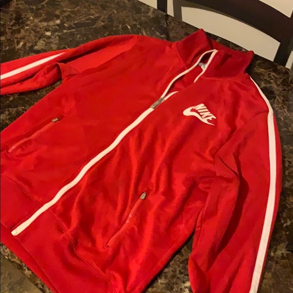 Nike jacket - Picture 5 of 5